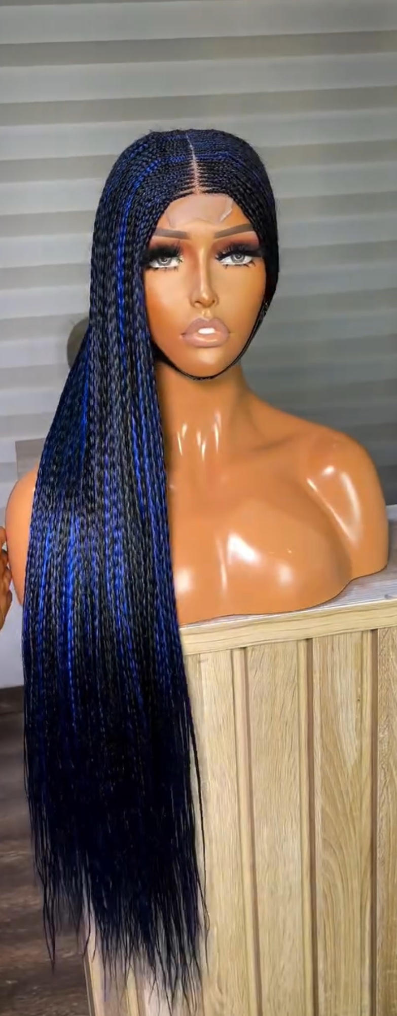 Easter sales 🛍️🛍️ Hand-Braided Micro-Knotless Lace Front Unit – Available in All Colors (Burgundy, Blonde, Blue Mix, and Espresso)