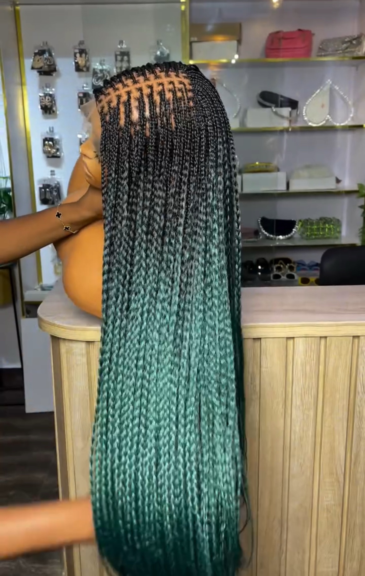 Easter sales 🛍️🛍️ Hand-Braided Micro-Knotless Lace Front Unit – Available in All Colors (Burgundy, Blonde, Blue Mix, and Espresso) - Image 3