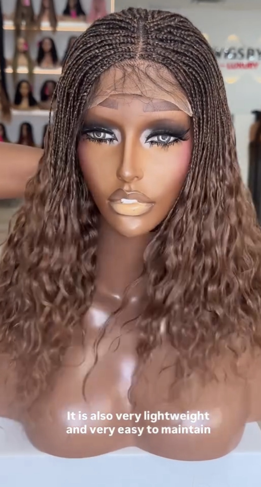 Raw virgin hair, you can’t get better quality hair than this trust me. Zero tangles, so soft and easy maintenance
Style: 100% virgin human hair Lugos braids - Image 4