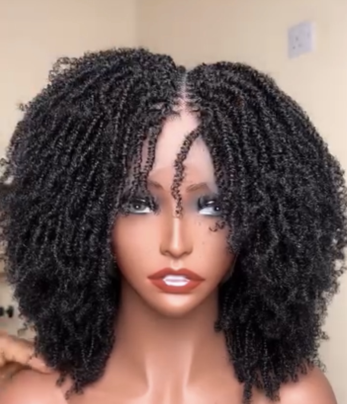 Konadu Twist Bob Unit – Handmade Kinky Twist Lace Wig | Natural Afro Texture🛍️ - Image 2