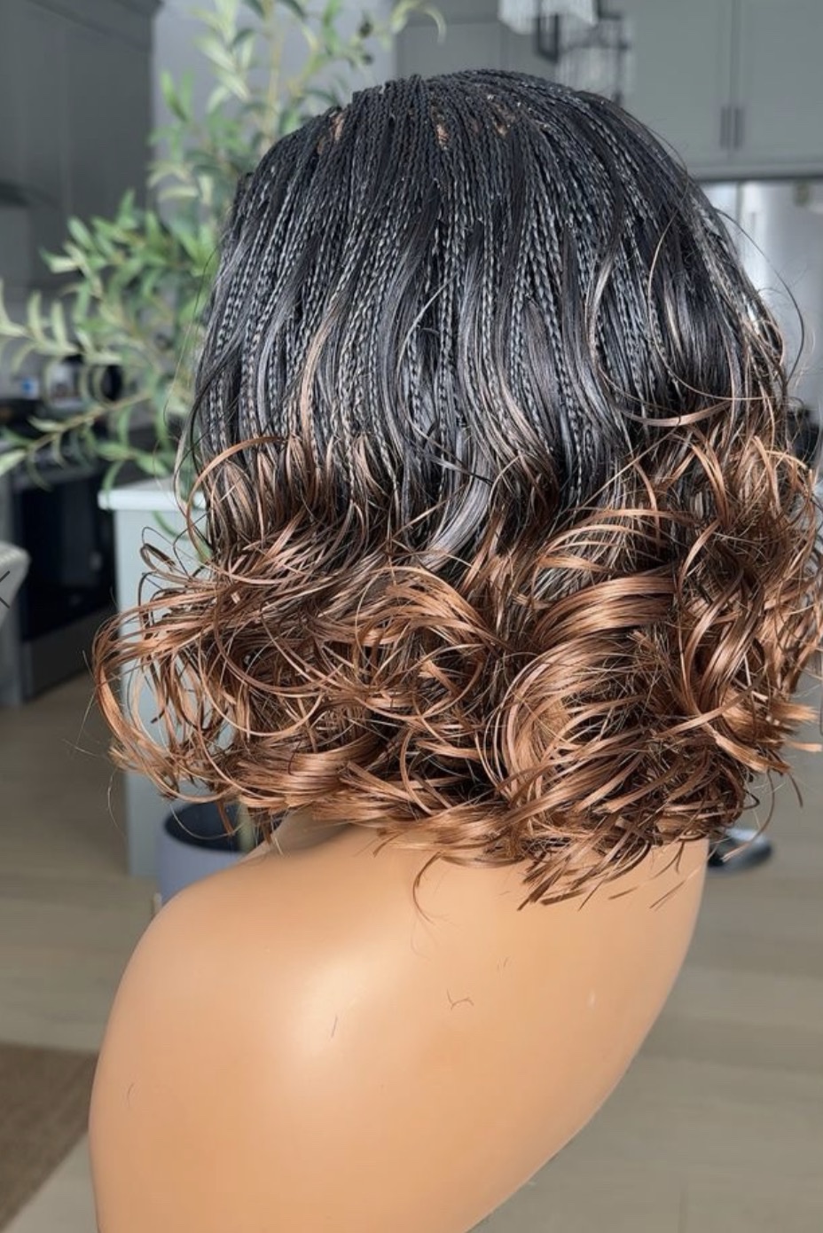 Product Indiana Silky Bob | Premium Straight Human Hair Short Wig - Image 4