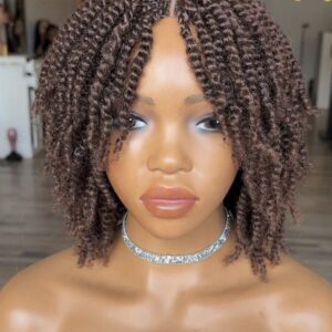 Afro kinky pixie